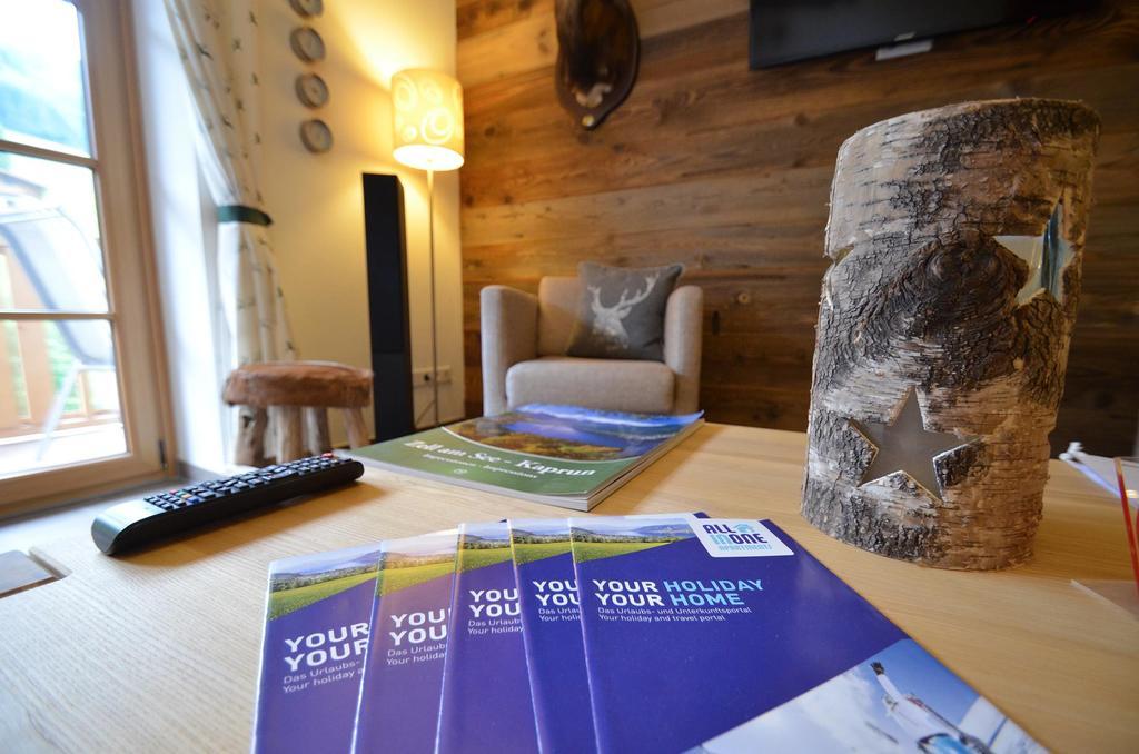 Appartementhaus Kristall Incl Joker Card By All In One Apartments Saalbach-Hinterglemm Rum bild