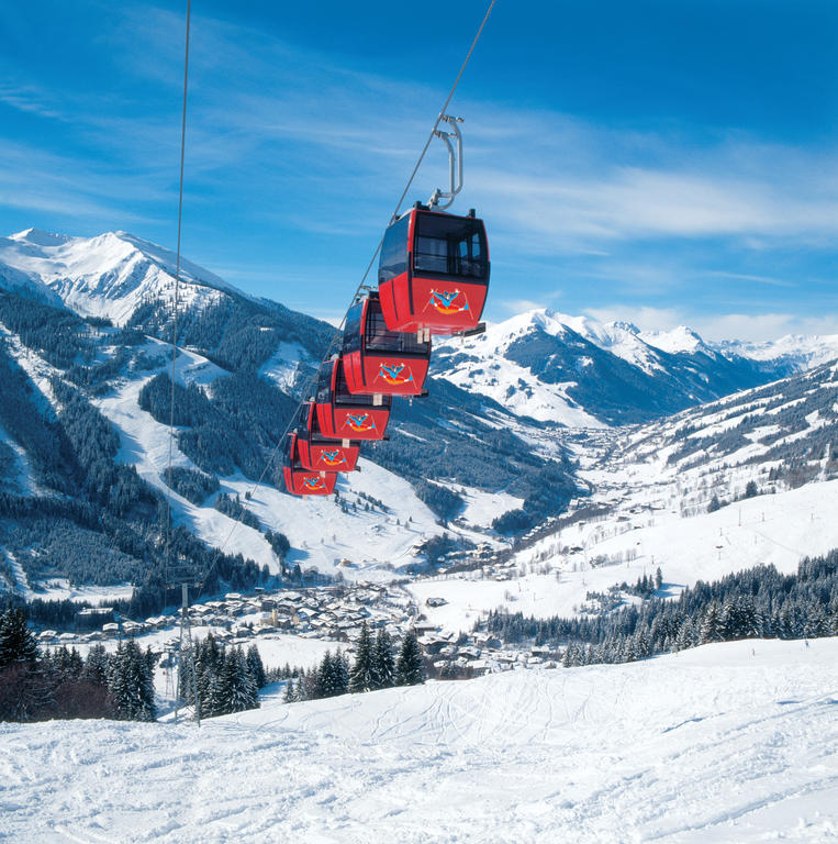 Appartementhaus Kristall Incl Joker Card By All In One Apartments Saalbach-Hinterglemm Exteriör bild